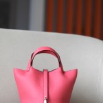 Picotin Lock 18 Clemence and Matt Alligator Rose eLipstick(U5)Gold Hardware