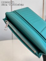 Louis Vuitton Aerogram Brazza Wallet - Image 8