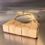 Bottega Veneta BV Cassette Pouch On Strap - Image 8