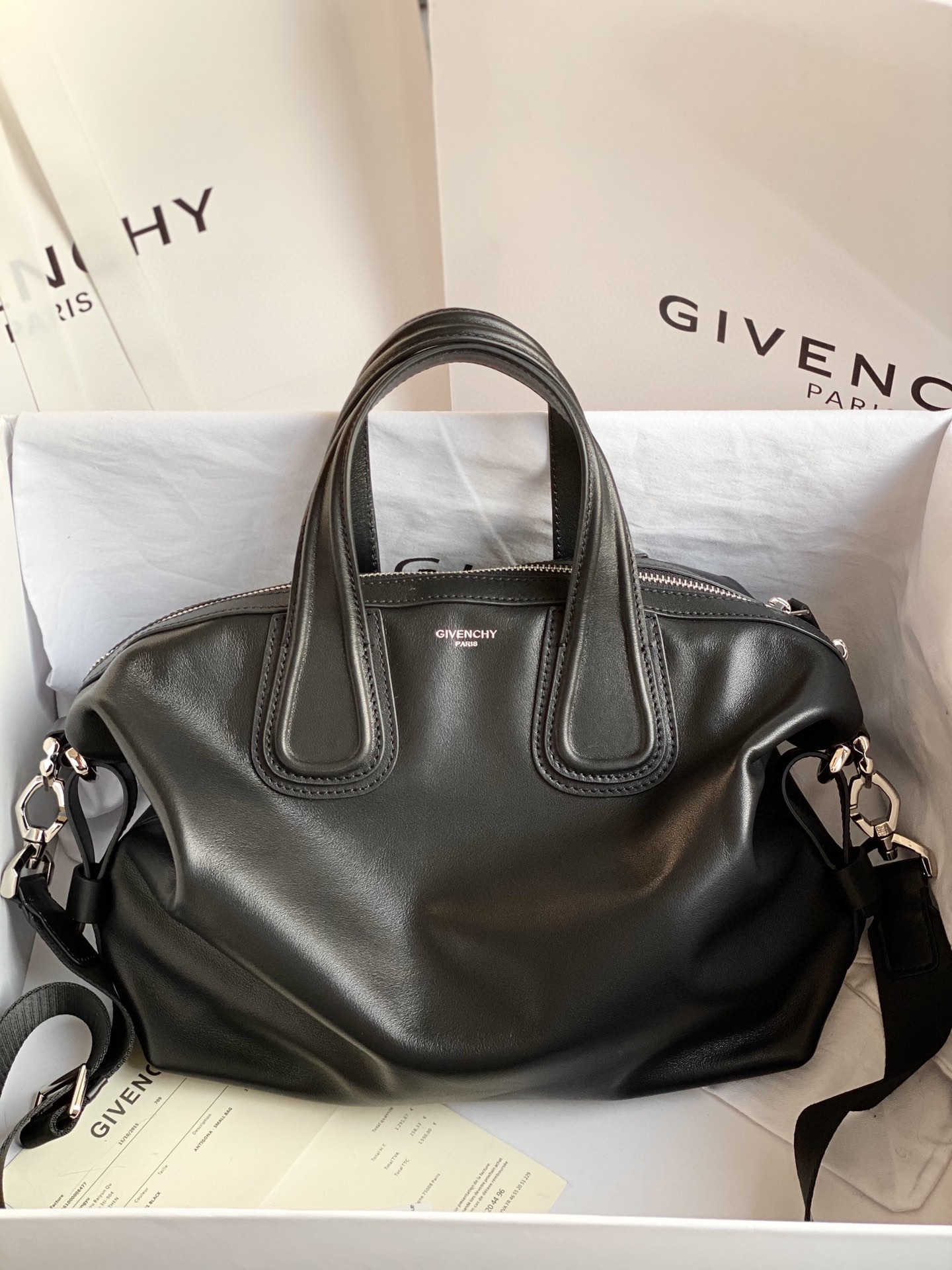 HSC-023B7E25ACBB Givenchy Antigona - Image 1