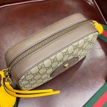 Gucci NEO VINTAGE GG SUPREME MESSENGER BAG - Image 7