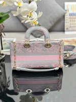 Dior Lady D-Joy Bag Medium - Image 2
