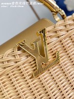 Louis Vuitton Capucines Mini - Image 2