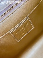 Louis Vuitton Capucines Mini - Image 9