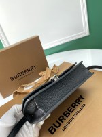 Burberry Robin - Image 5