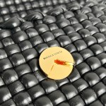 BOTTEGA VENETA Swing - Image 4
