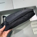 Balenciaga Waist bag - Image 4