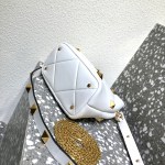 Valentino Garavani Roman Stud - Image 7