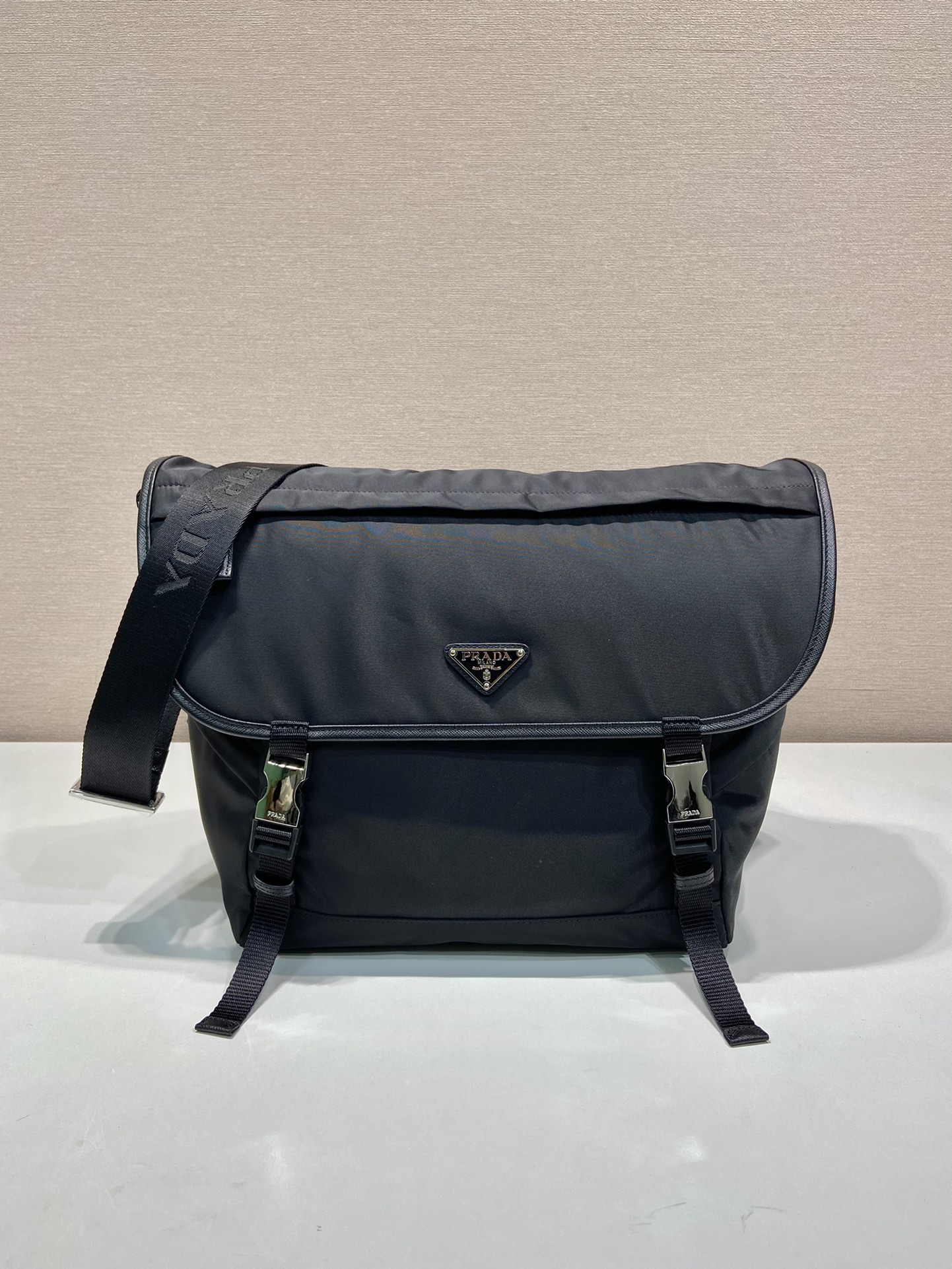 HSC-0B77B67EF2D5 Prada Re-Nylon and leather shoulder bag - Image 1