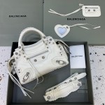 Balenciaga Neo cagole
