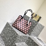 Valentino Beehive - Image 2