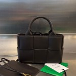 BOTTEGA VENETA BV Candy Arco Tote Bag