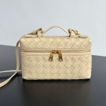 Bottega Veneta Bang Bang Vanity Case