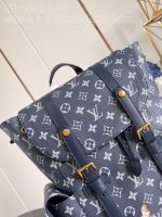 Louis Vuitton Christopher Medium - Image 2