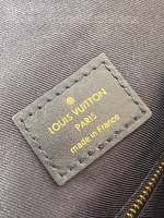 Louis Vuitton Christopher Medium - Image 9