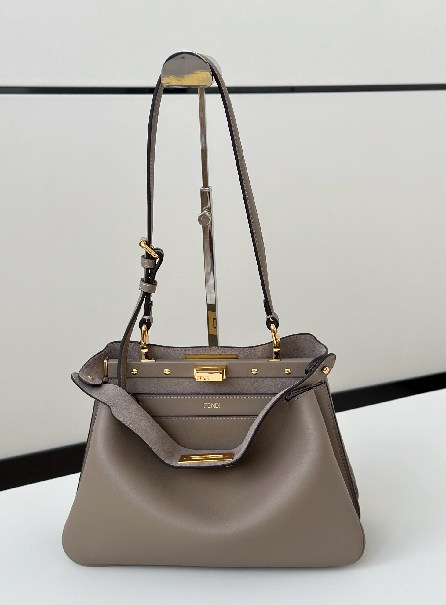 HSC-0DFB2376DB43 Fendi Peekaboo Soft Small - Image 1