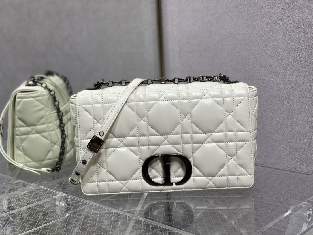 HSC-0E238C8E4125 Dior Caro Large - Image 1