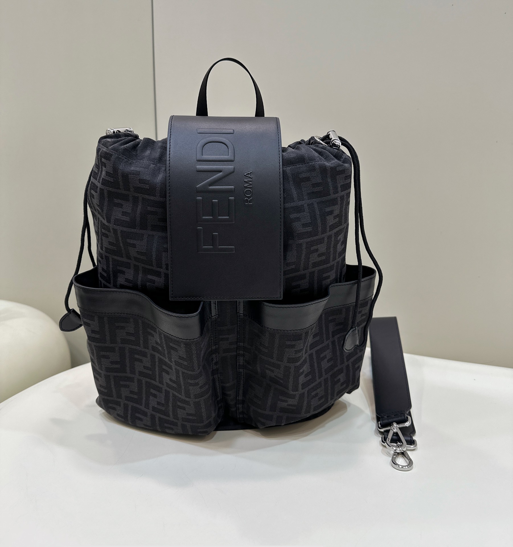 HSC-0F0BB05113F9 FENDI BACKPACK - Image 1