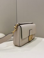 Fendi Baguette Large Bag - Image 3
