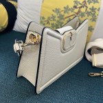 Valentino Garavani Handbag - Image 3