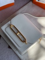 Hermes Roulis - Image 9