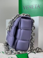 Bottega Veneta The Chain Cassette - Image 9