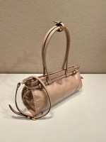 Prada Medium leather handbag - Image 3
