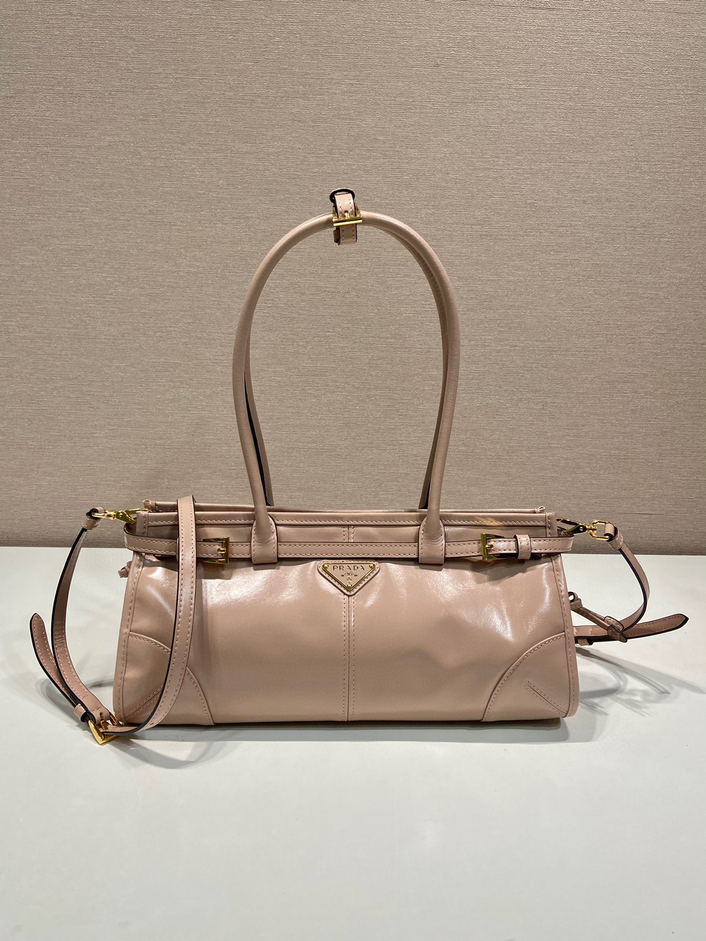 HSC-1A1F7A95ADC2 Prada Medium leather handbag - Image 1