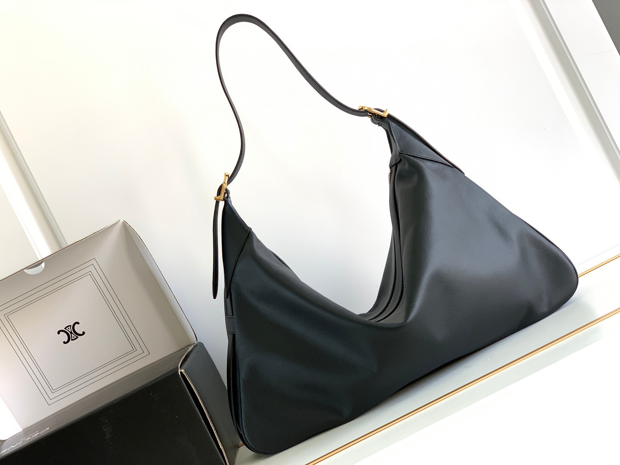 HSC-1A8657D39274 Celine Large Romy - Image 1