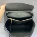 Balenciaga Women’s Carrie Carry All Bag - Image 5