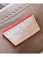 Louis Vuitton Around Me PM - Image 9