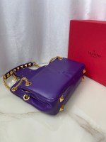 Valentino Stud Sign - Image 4
