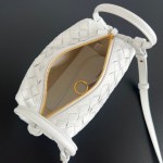 BOTTEGA VENETA Top Handle Loop - Image 5