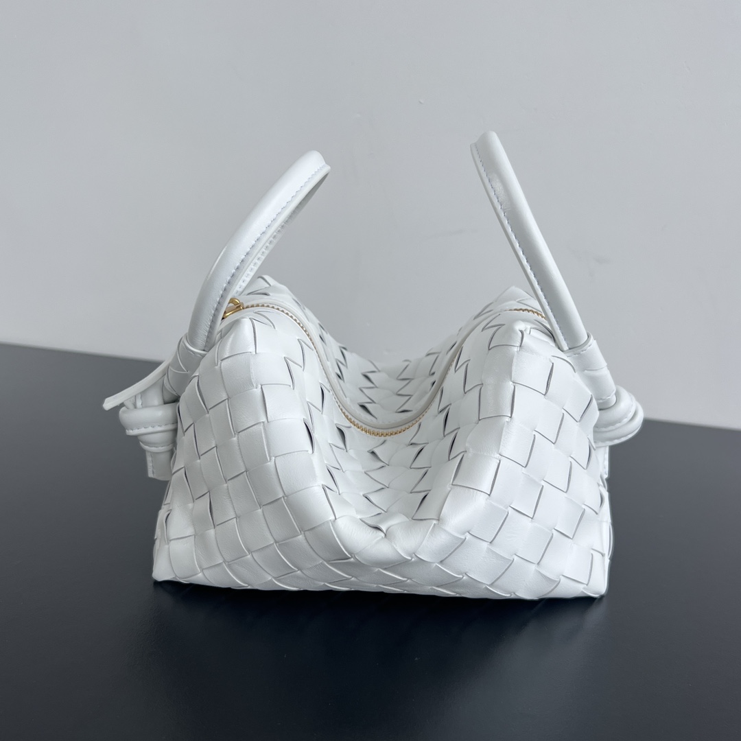 HSC-1D8EDF53BE63 BOTTEGA VENETA Top Handle Loop - Image 1