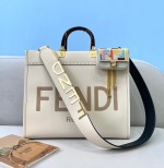 Fendi Sunshine Medium - Image 2