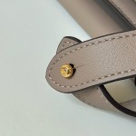 Fendi Peekaboo Soft Large - Image 5