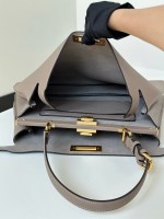Fendi Peekaboo Soft Large - Image 9