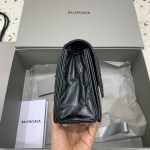 Balenciaga crush small - Image 3