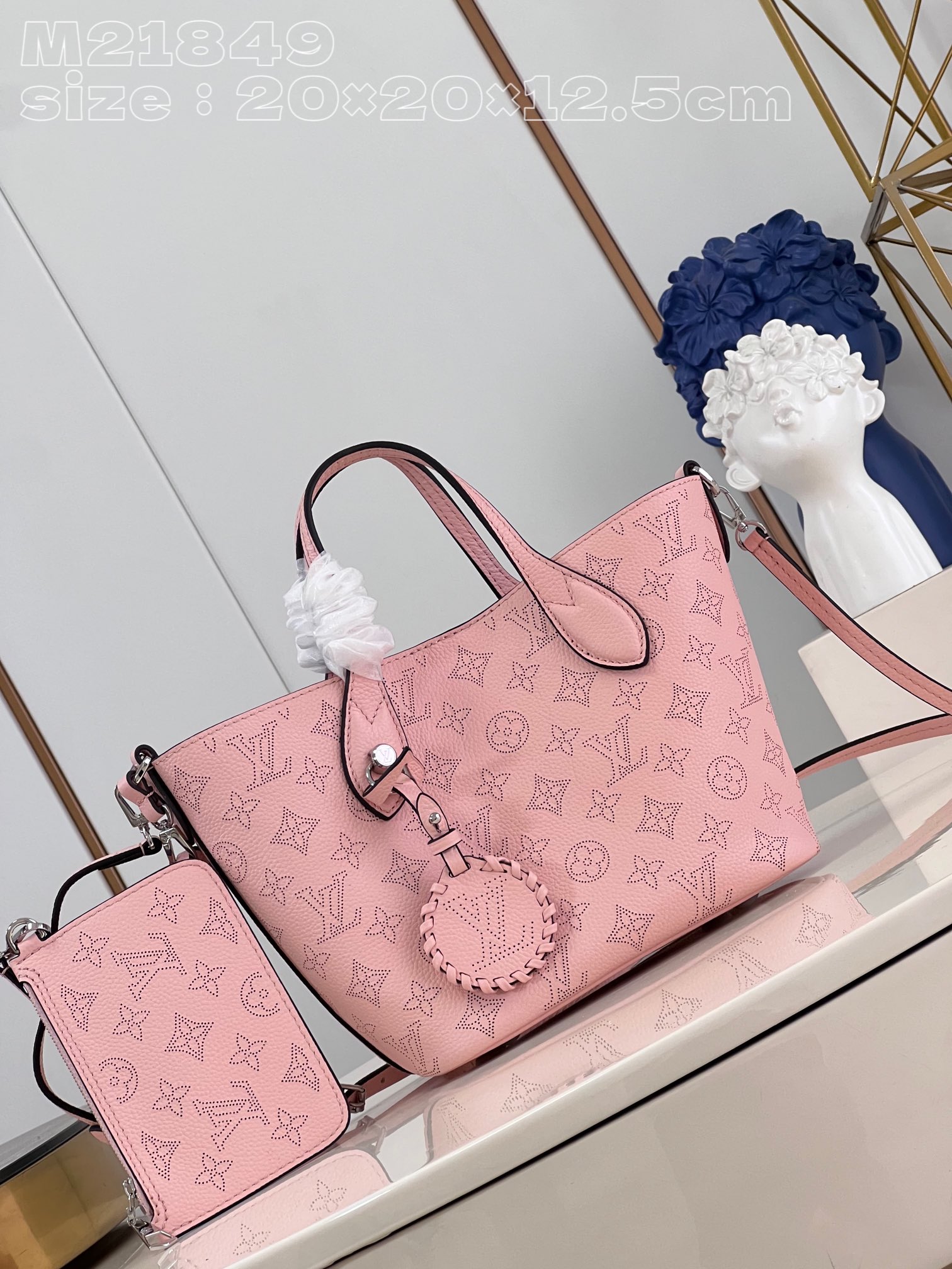 HSC-23E0DC660167 Louis Vuitton Blossom PM - Image 1