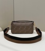 Fendi Baguette - Image 3