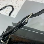 Balenciaga crush medium - Image 6