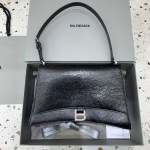 Balenciaga crush medium