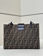 Fendi Tote Bag - Image 3