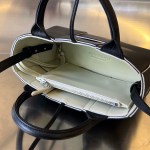 BOTTEGA VENETA BV Candy Arco Tote Bag - Image 4