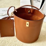 CELINE Bucket 16