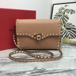 Valentino Rockstud