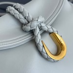 BOTTEGA VENETA Small Liberta - Image 4