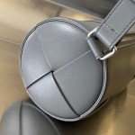 BOTTEGA VENETA BV Medium Canette bag - Image 2