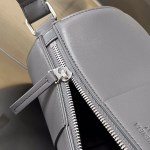BOTTEGA VENETA BV Medium Canette bag - Image 4