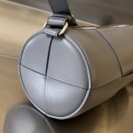 BOTTEGA VENETA BV Medium Canette bag - Image 9